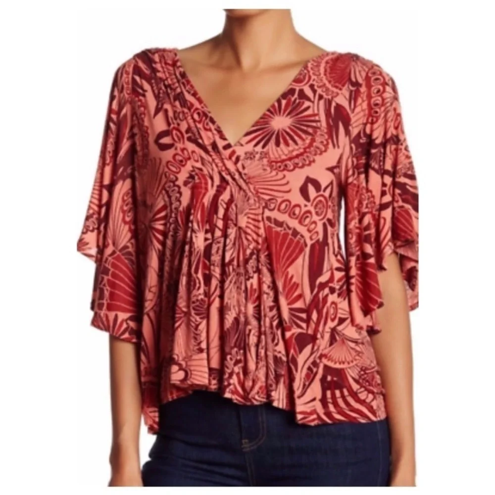 Free People Amour Split Sleeve Top Butterfly Floral Flowy Boho V-Neck Size Small